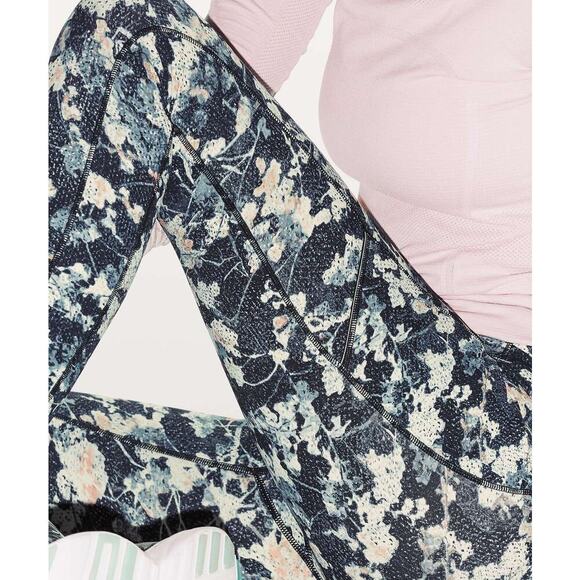 LULULEMON Speed Up Tight 28" Sz 4 Spring Bloom Multi - Picture 2 of 6